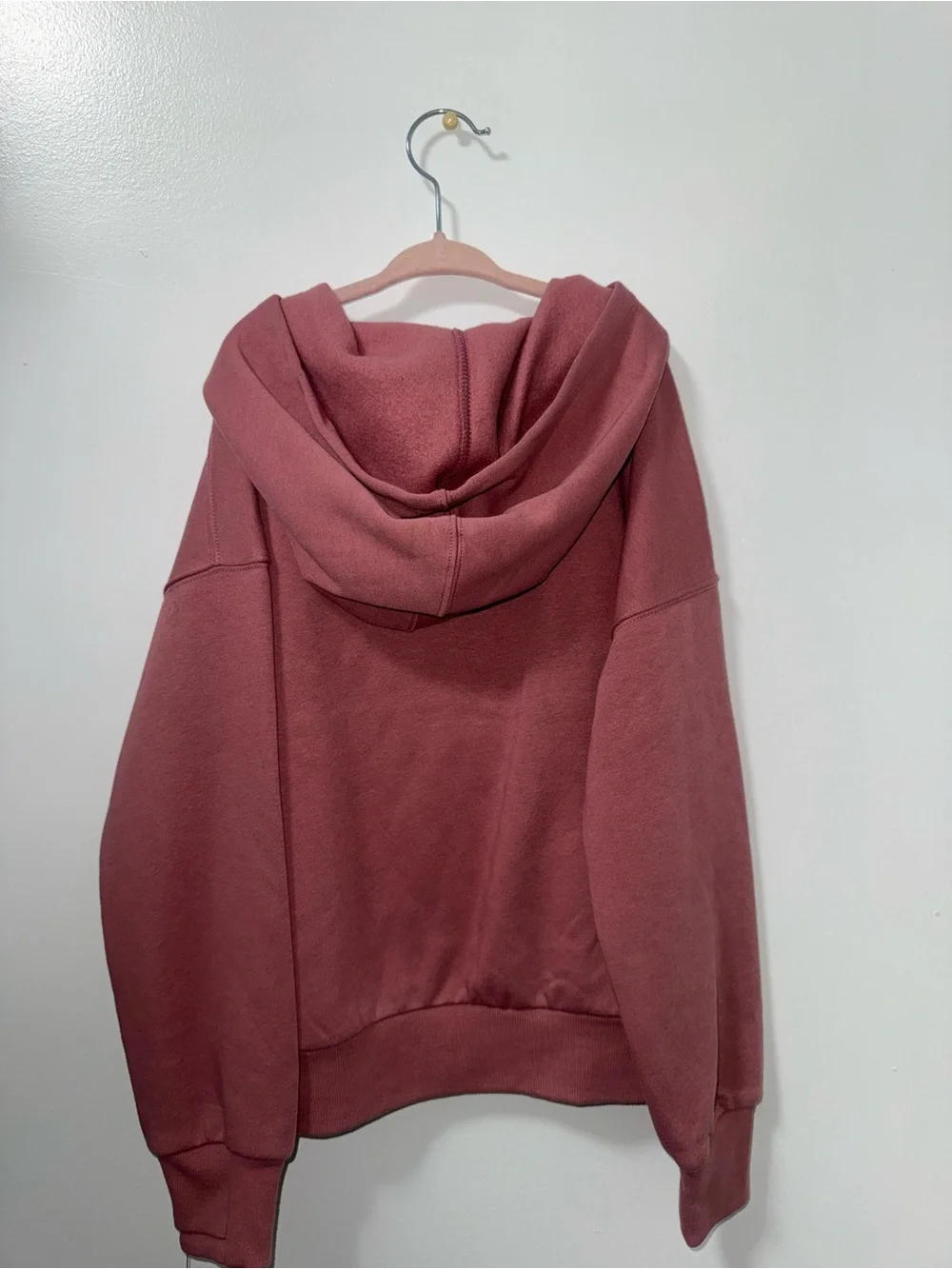 Men's Oversized Hooded Sweater in Dusty Rose